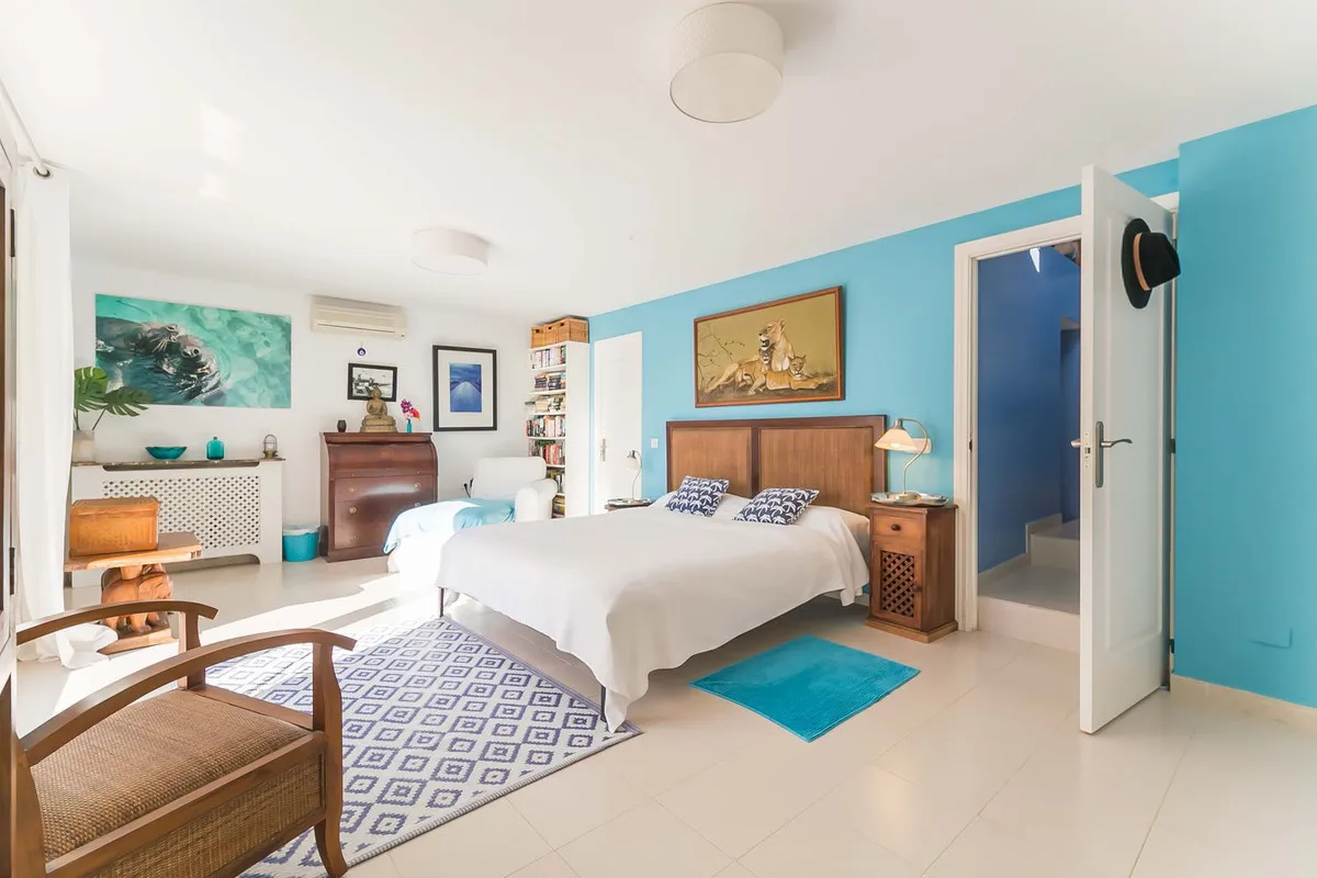 97e49035-989e-4a88-9d80-537e84f2ca67