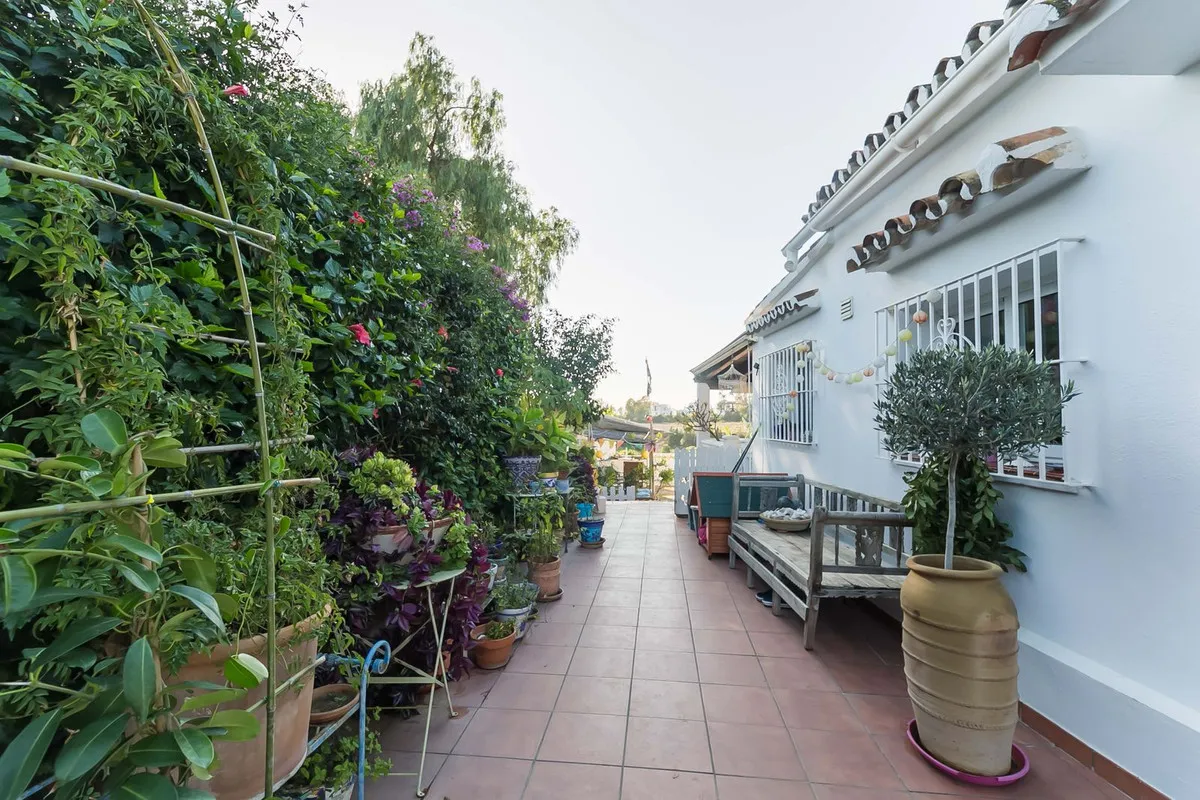 b22254d5-f19d-437d-9876-29085b40c2b9