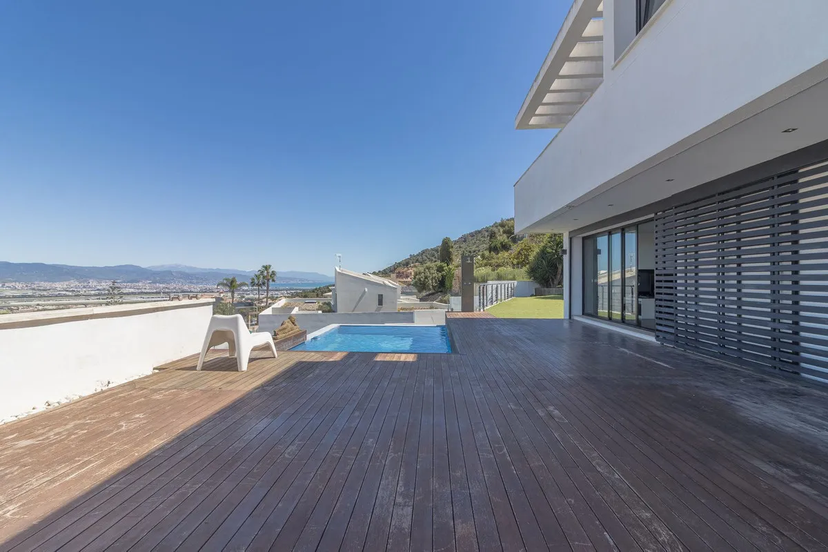 6153ad1e-74f7-42b3-a954-3367ff069c80