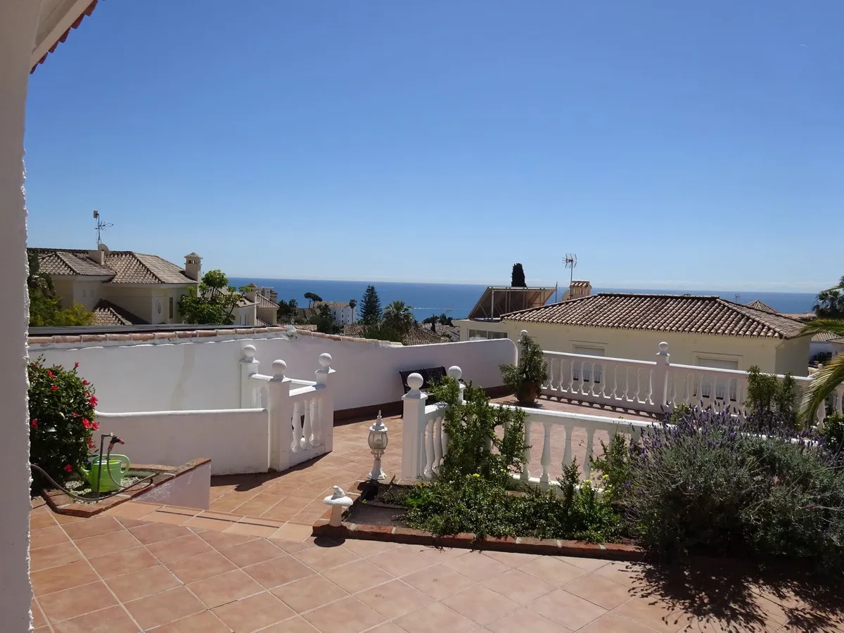 8f694203-fe21-4e2d-b37a-1b7b639b1f6a