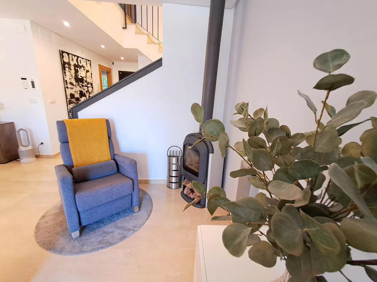 2790437b-e6db-4a5b-8fd6-692a9bca939c