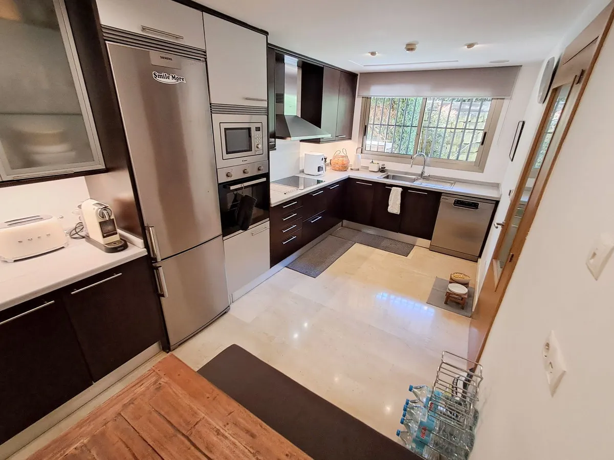 5d87bd43-c6f1-46db-99f7-89e1bd41574f