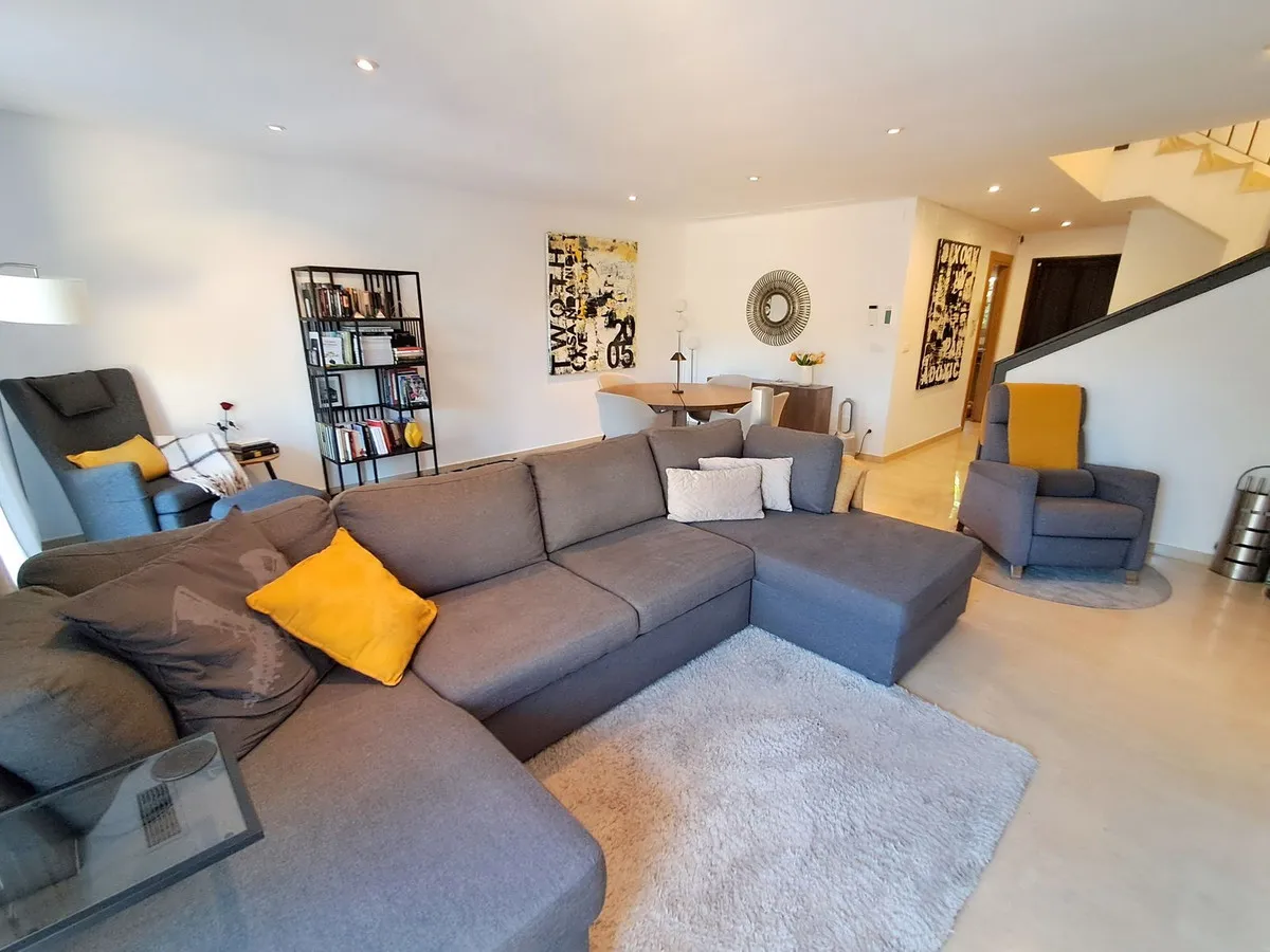 60852d6a-2744-4735-8736-036e2705c537