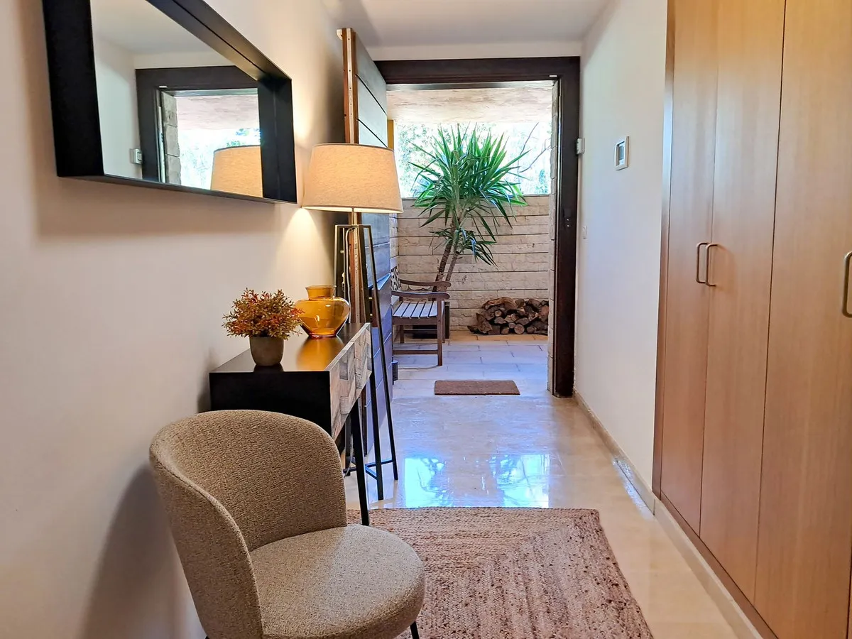 809854fe-b33c-4503-986c-ccd1219a4b86