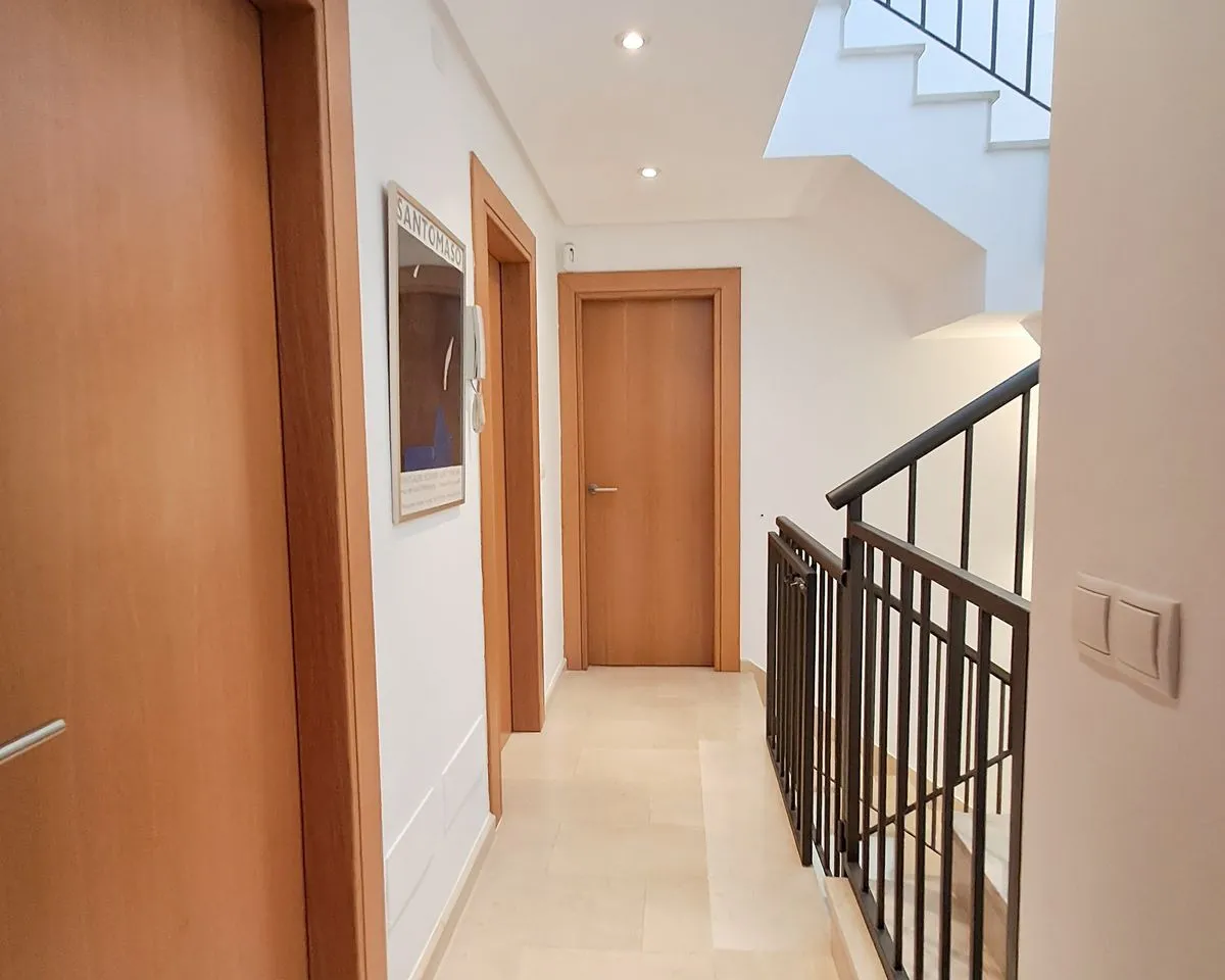 a250e8eb-b415-4274-b30e-44de46bbe6c9