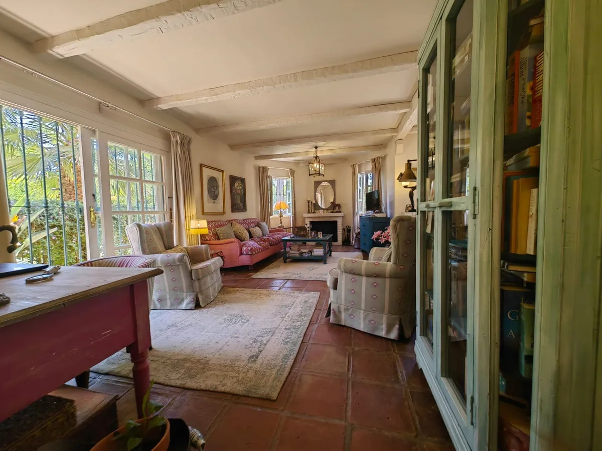 837fcd24-d5f3-431c-8fbd-1c40113edf9c