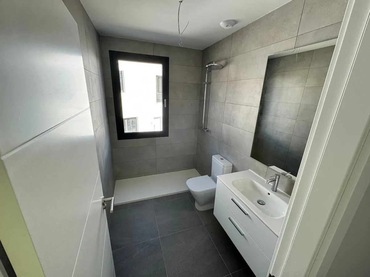 9d8806d1-8f95-459c-b48f-d1b90fdec6d6