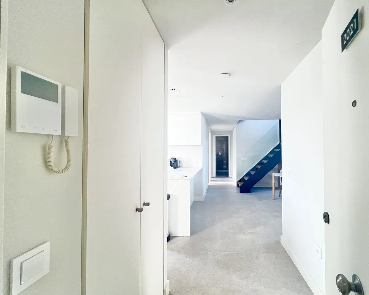 1c881994-a507-4ccf-9871-a326f6e24224