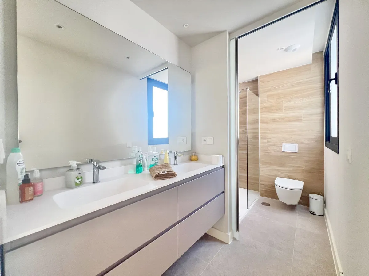 22d26b62-1fed-44de-ba39-6b4f38907713