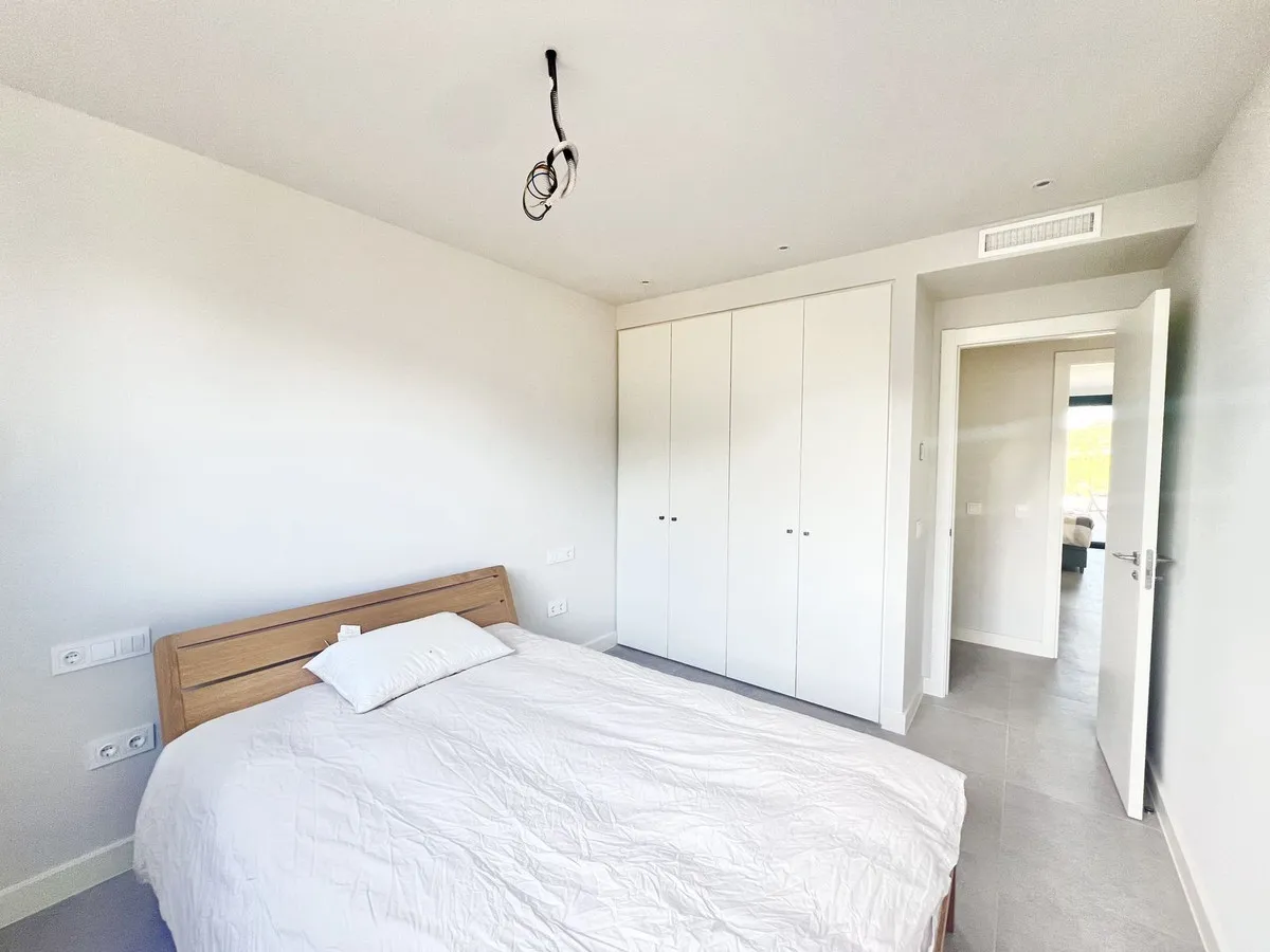 307b558a-459d-432b-878f-2cd5fd5f6b10