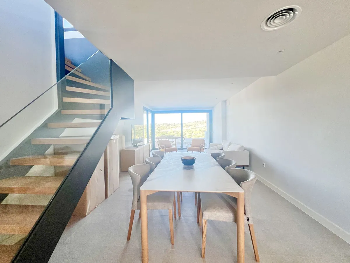 40f966ff-4262-4f03-a223-32891e653720