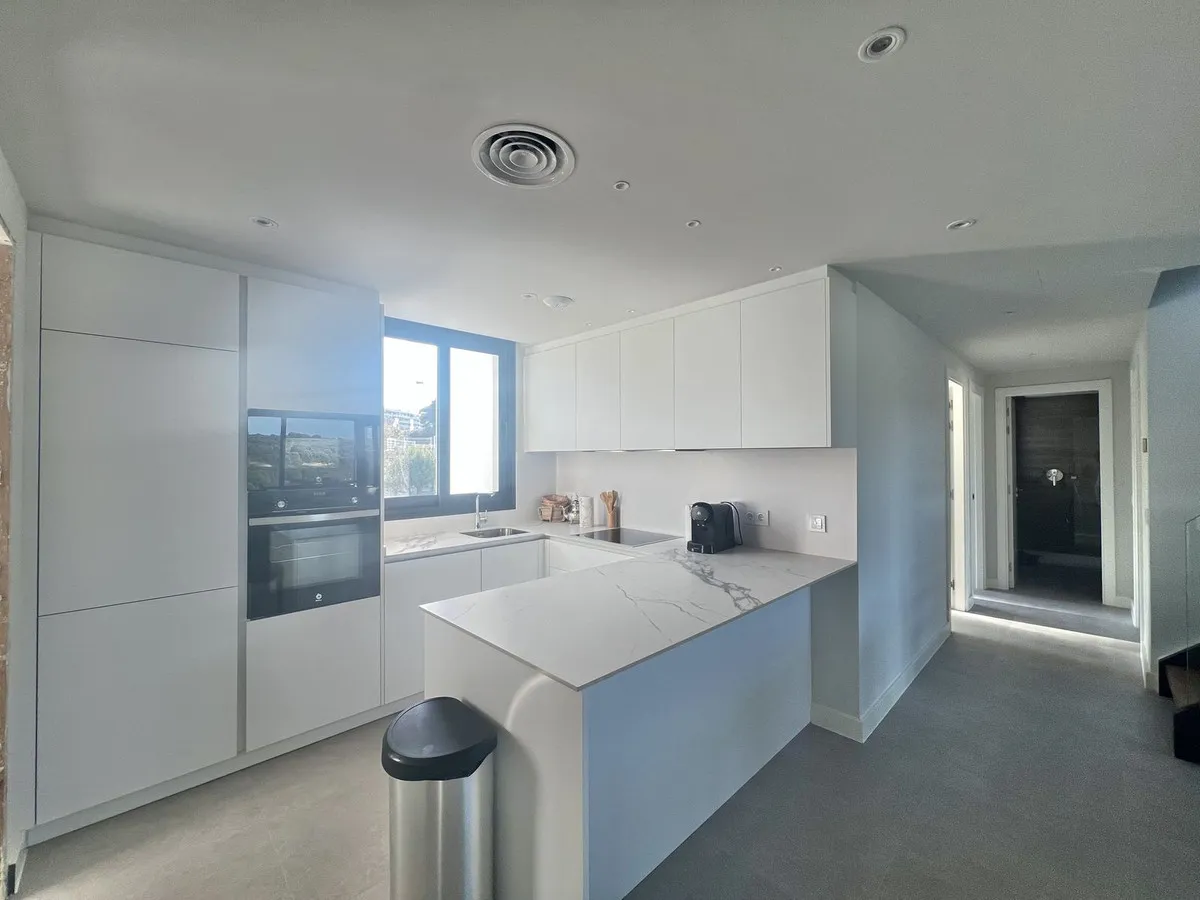 56338fed-9eab-46b1-aad9-ee346805ec0c