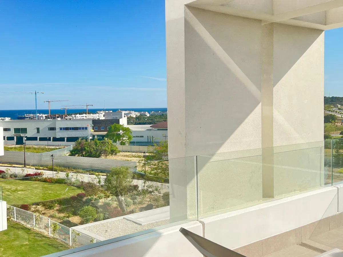 e50e795a-d94a-4937-b1ed-6e3bfbf672f2