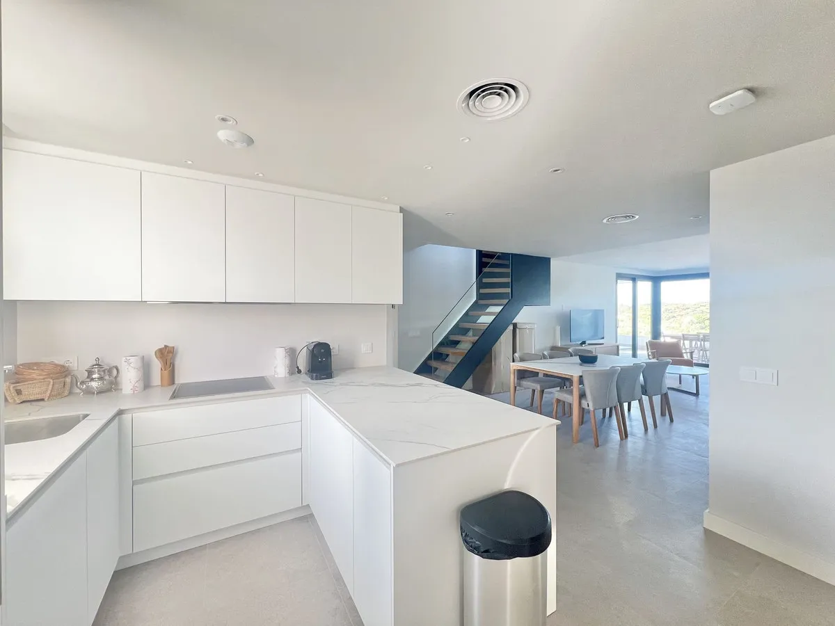 f00ac20f-c049-432f-be74-c444fcd1130b