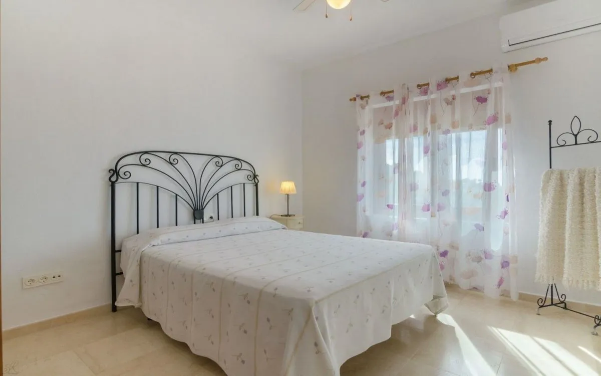 5f701148-850d-42a1-8e44-588b9823011f