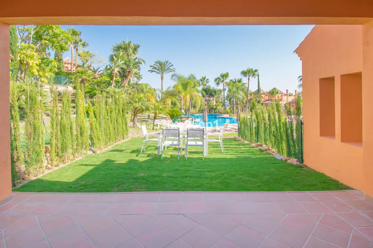 62c238a1-6d1e-4bd6-a20b-c9a934681525