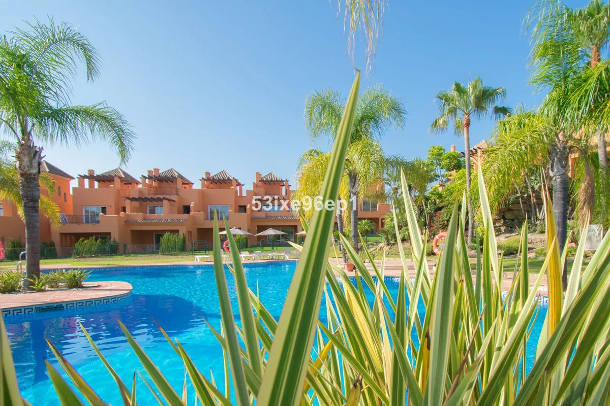 dd797eaa-4d6b-46a8-bba3-cfa165354be1