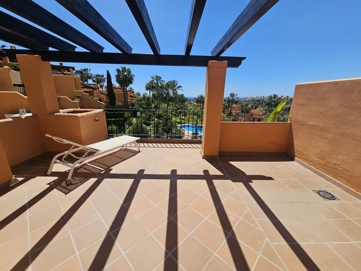 008c21e1-752c-4fa0-9d70-3828e2a5ad01