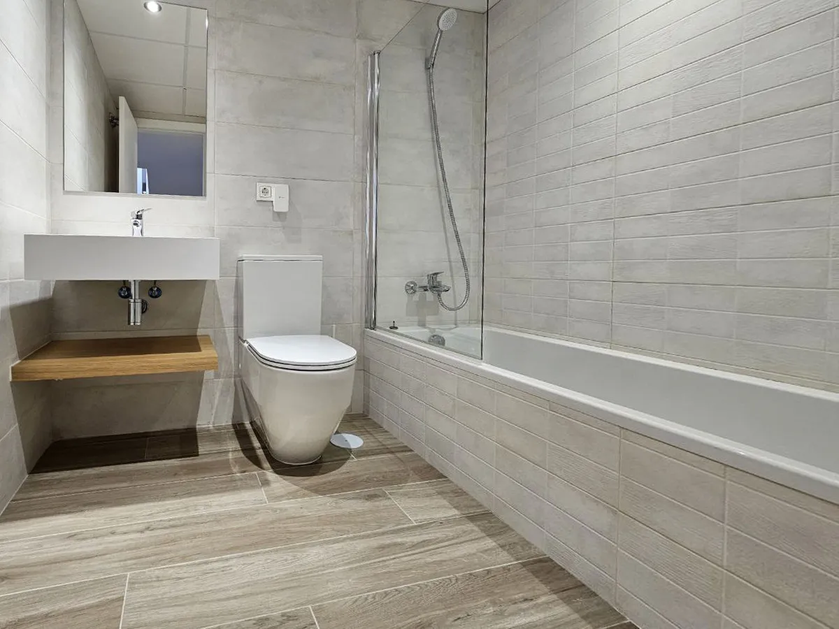 fd6247b5-fbfd-4dac-8240-63dad953477e