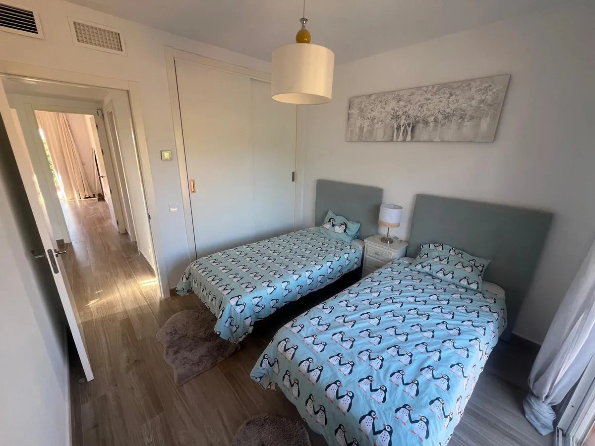 3a243c92-51d7-48d4-a0e3-8a5565a25730