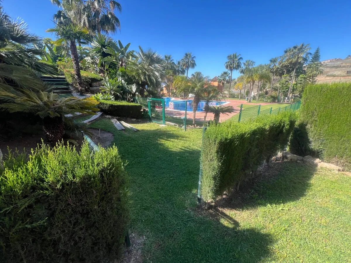 8e2e6730-2d5d-4f15-8603-c0c4a9d6e636