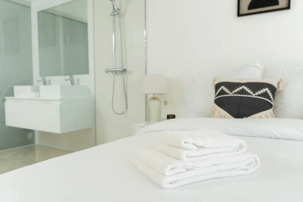 4d8bb446-2dbd-426e-b400-0d8f1306a045