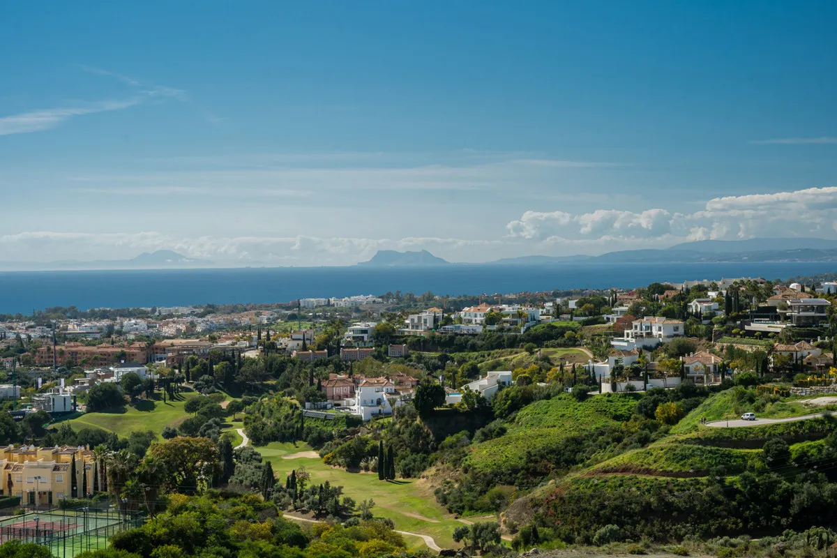 89bdc5ed-e791-46d5-b39c-089c97b6d425