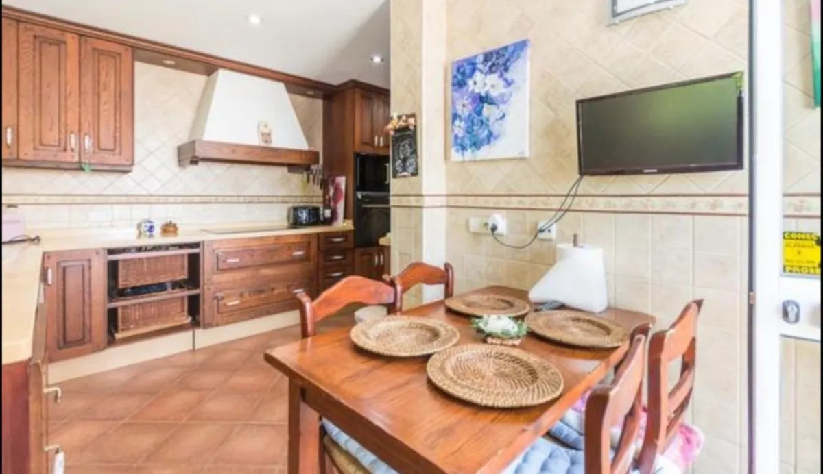 f944a43a-952d-40cd-b99d-834908298524