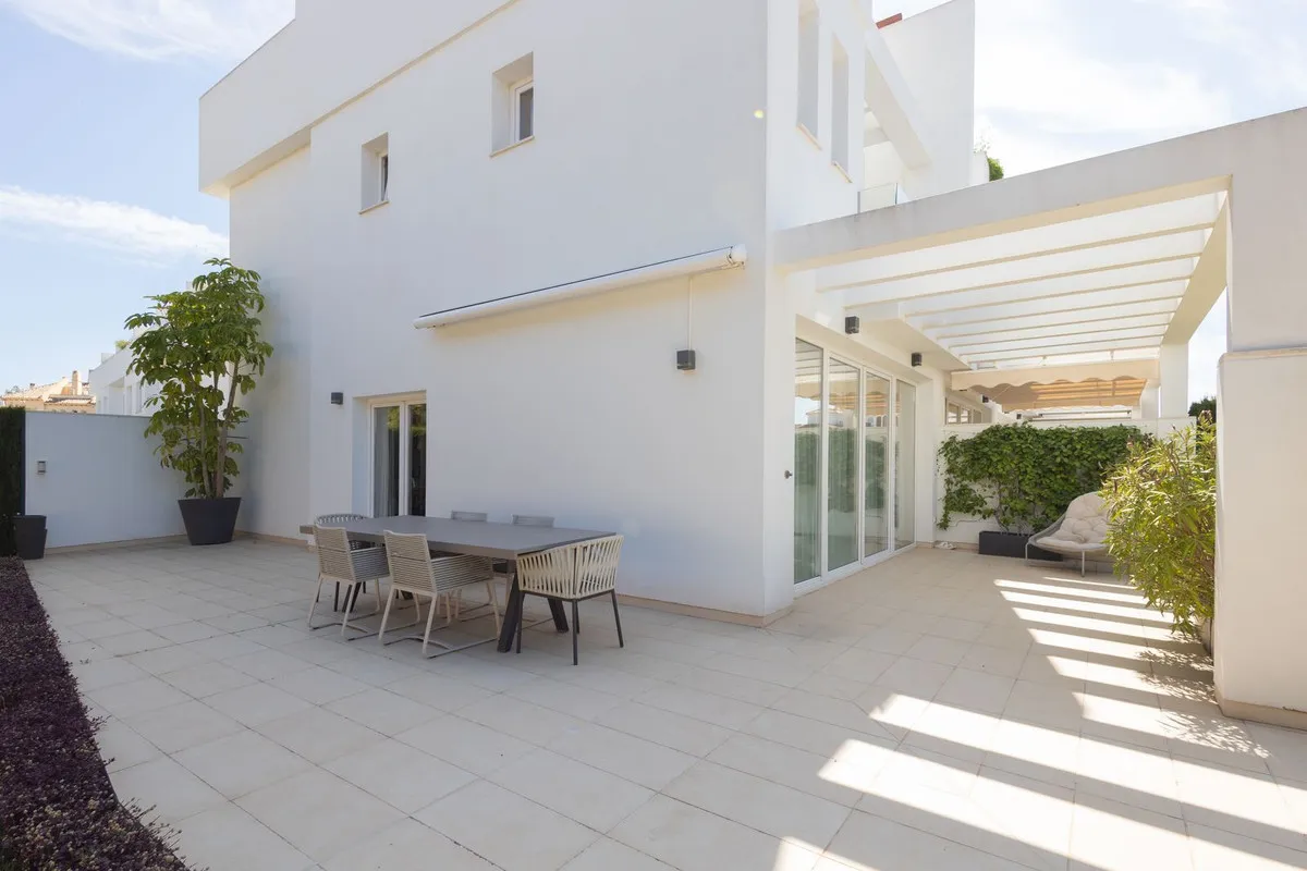 04458846-f1a7-496f-8768-83b01462ceca