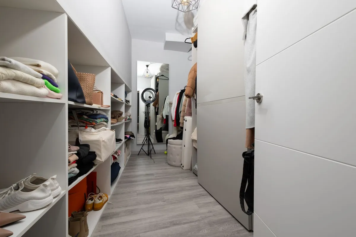 0ba9ae33-cf15-49a6-9440-4aa5fd7d44fb