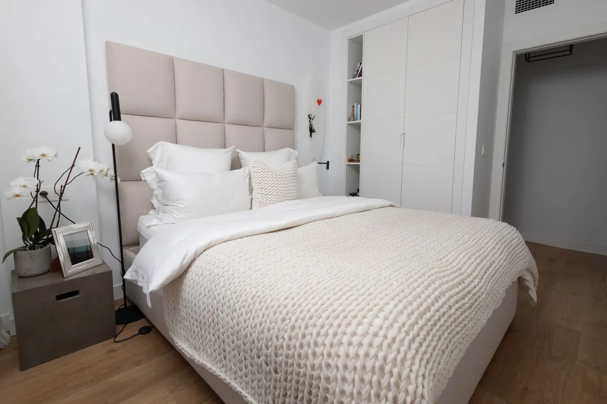 1b25b493-3c43-41f6-affd-0a2ae436ff23