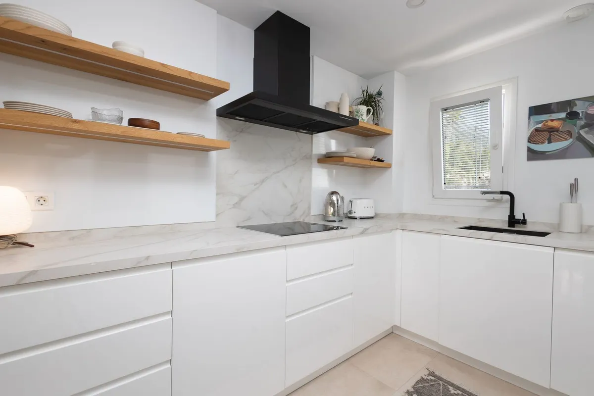 f8ef8861-fccb-47a1-af99-ef19f74cbadd