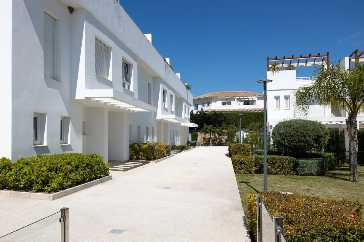 ffdfc10a-16af-4b6b-b5ab-372d5b1d32e0