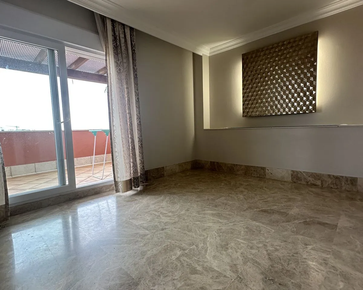 e22f70ca-3f3a-461a-9c52-9df595bec8ba