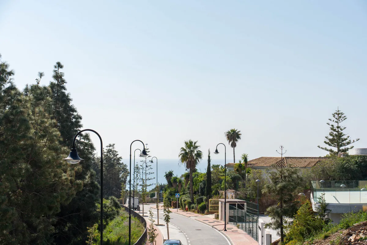 c5d376f7-9ff3-4461-b6f0-554af15ba1e9