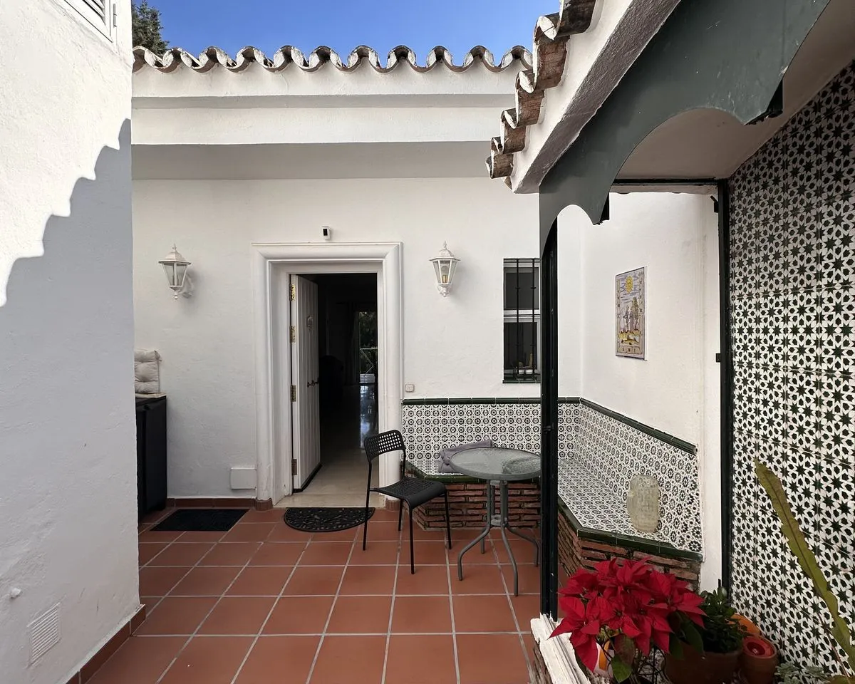 cfd05d50-f7a6-437d-b209-f812c242caf9