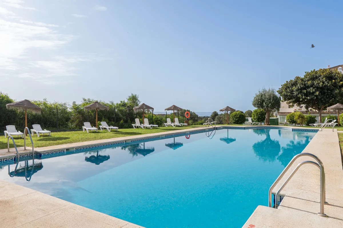 6e3cac33-4733-4d29-9f38-119908570e90