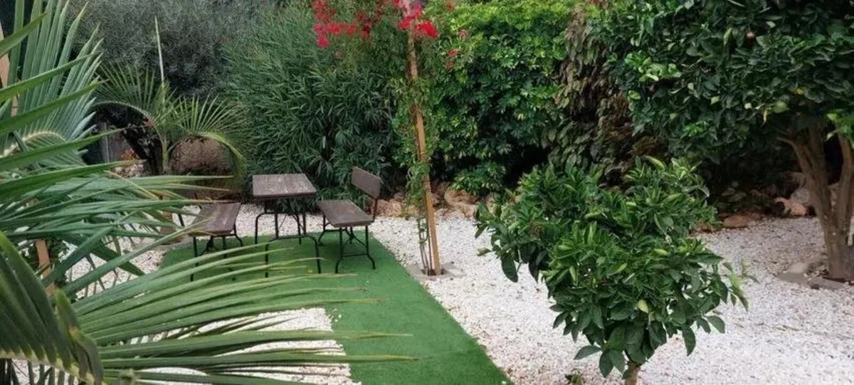 b470fd10-2005-4550-bd37-c29fc327f089