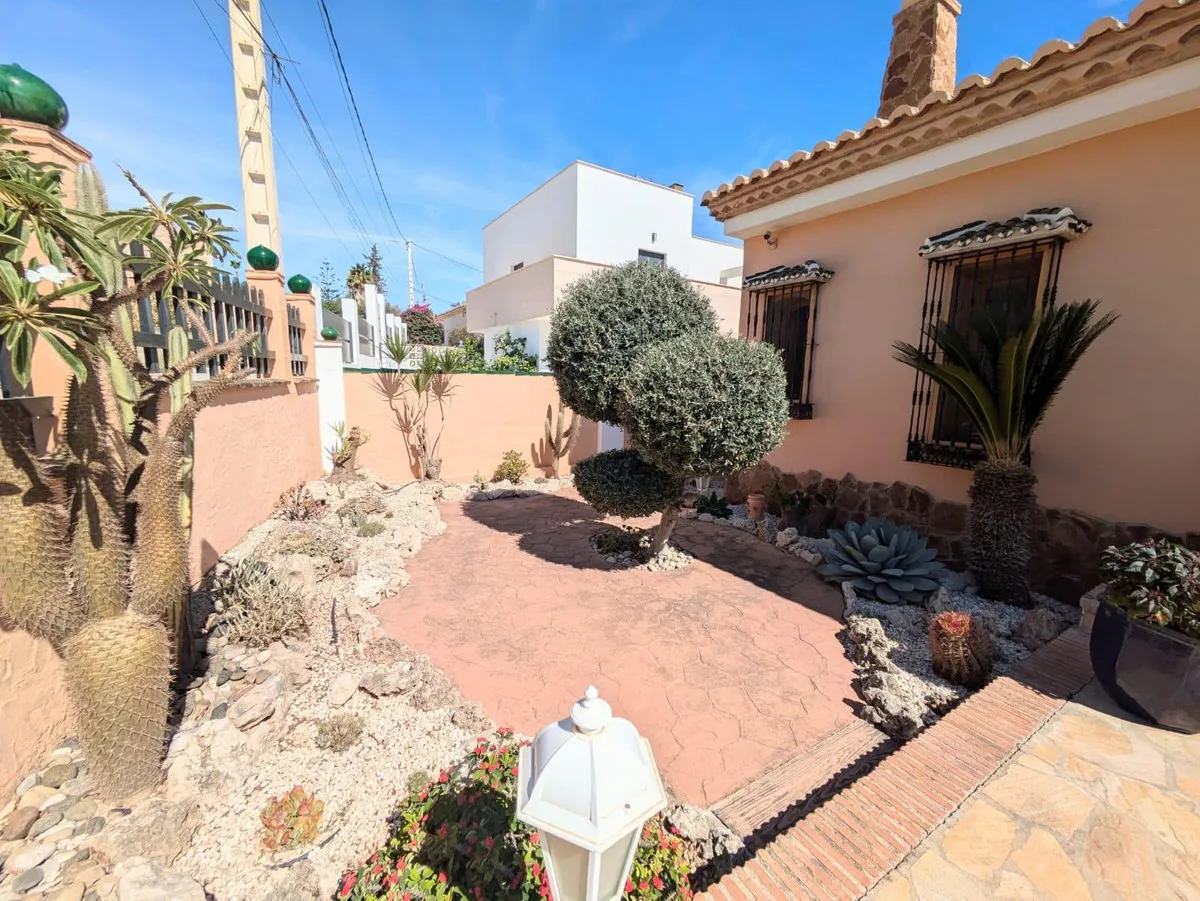 4ecb192e-d127-4041-9a6f-f734c55c80aa