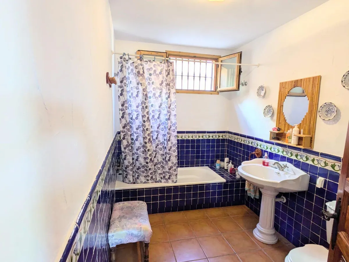 57c5611d-1b93-4591-8139-a8f0818a2af9