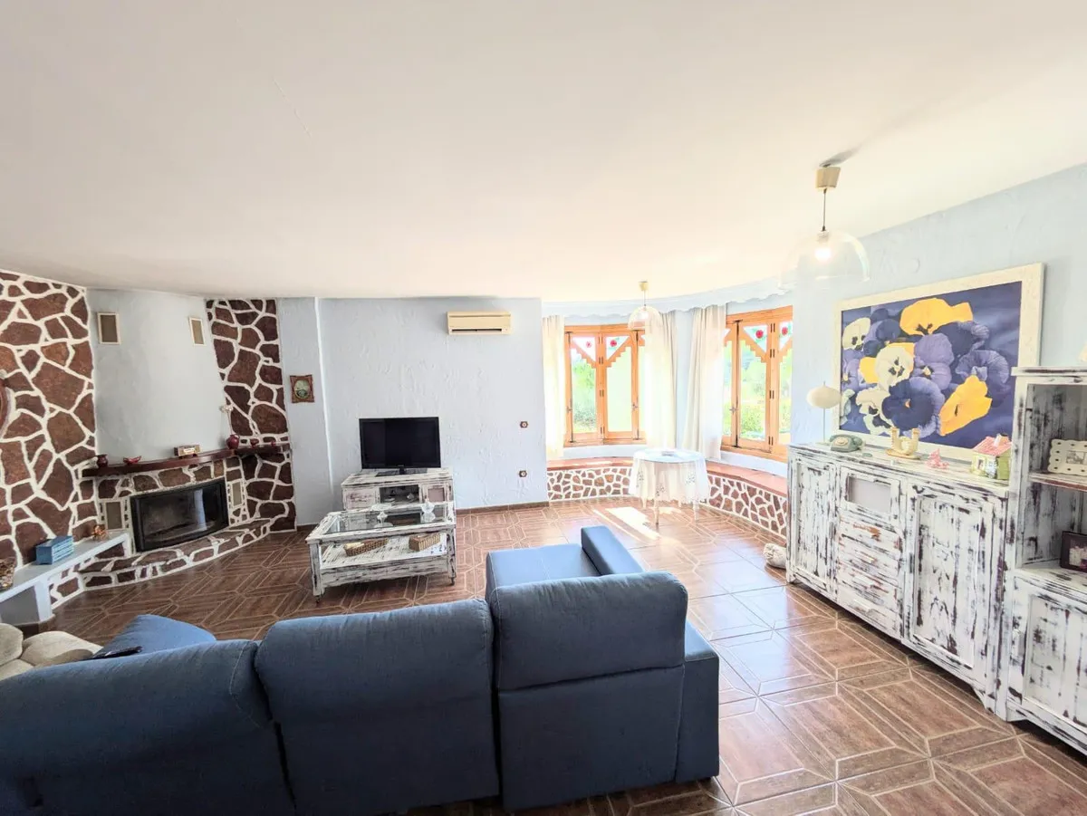 9f1f4aef-b00f-430d-8334-0c74314c1dba