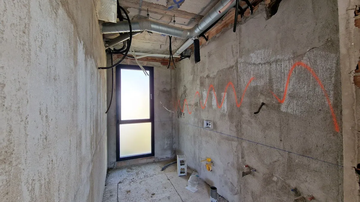 023302f8-dce0-4064-ba6c-f0acbcec7a9a