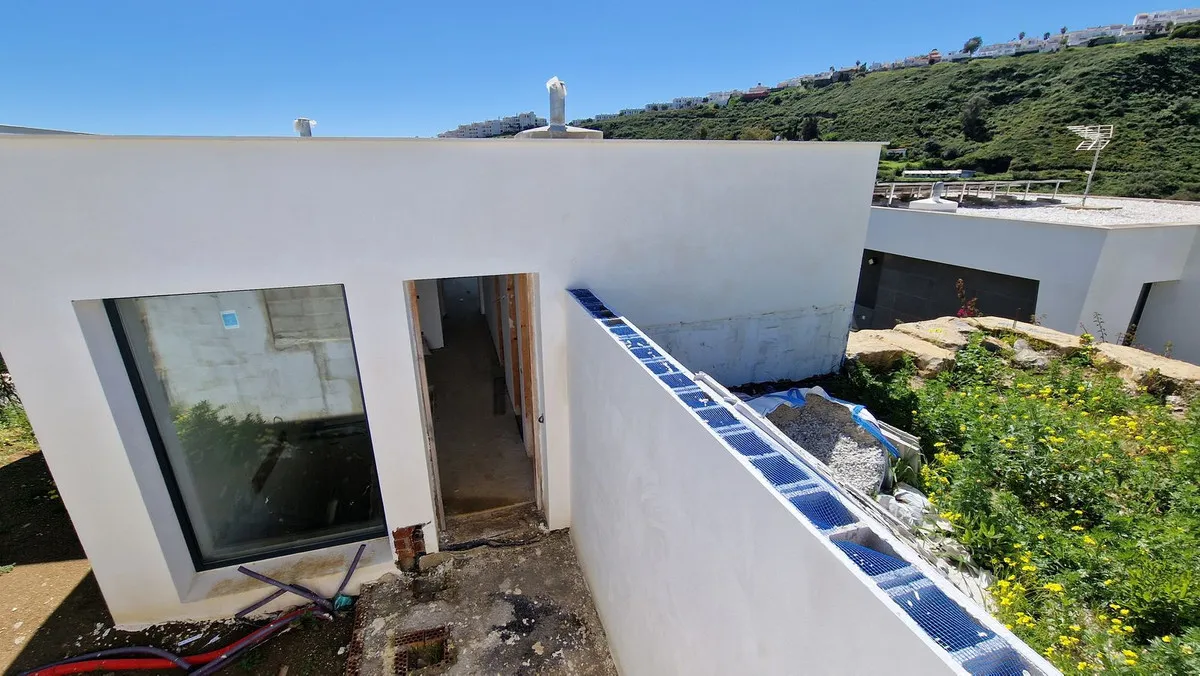 9bf3e18c-ba00-4455-ba41-53ae02fb74ff