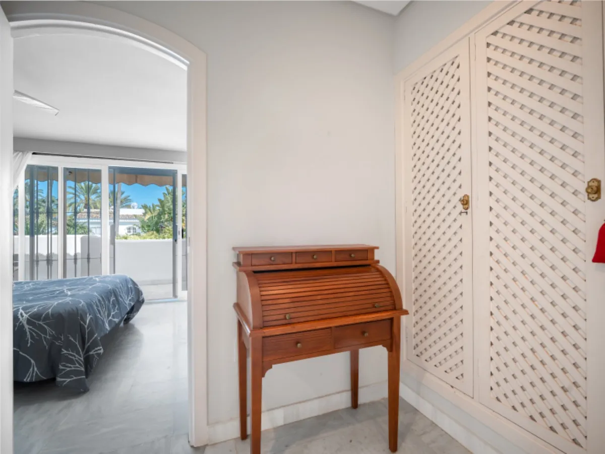 b284af36-5ebc-4d17-b709-8e017dd0c2e3