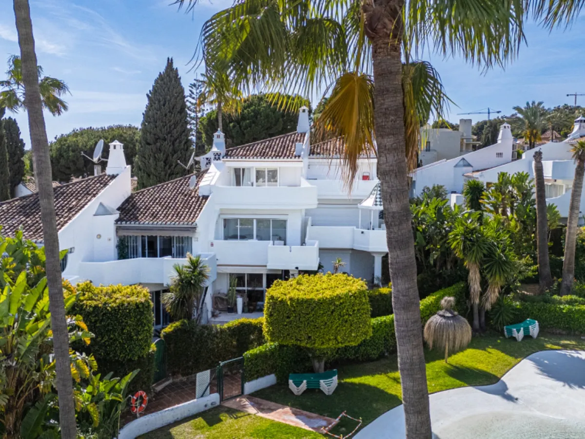 c3173792-3a48-4858-9dea-aefa8701f9c6