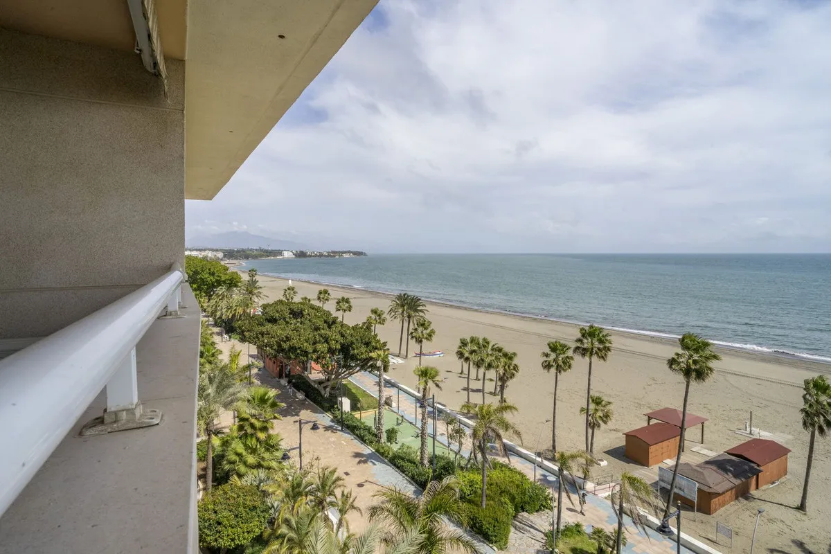 79c515e9-19f8-4705-92d7-1e4f6c019e4a