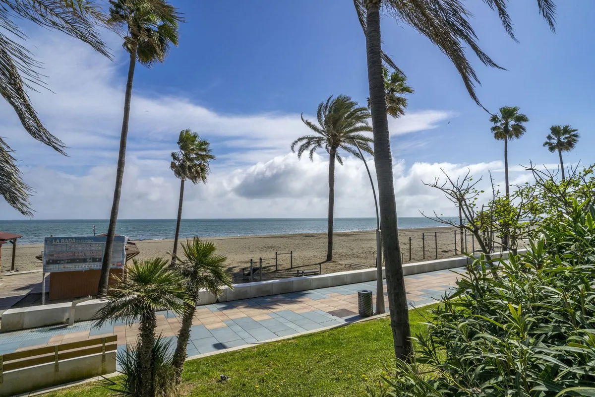 9629ddd9-23d1-4978-a89f-f623993cee6d