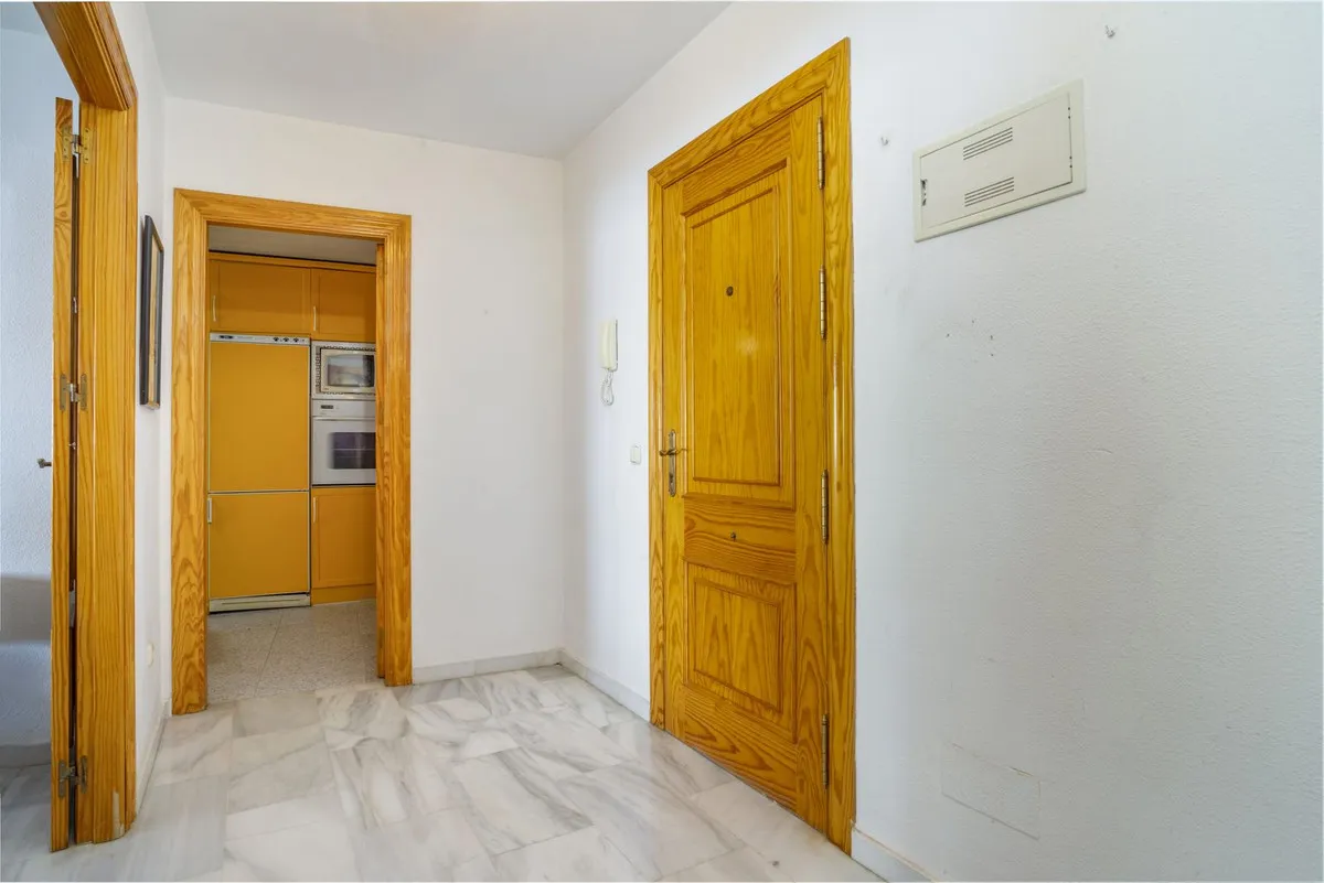 cee7ee9a-9774-4184-aece-25670dc4342f