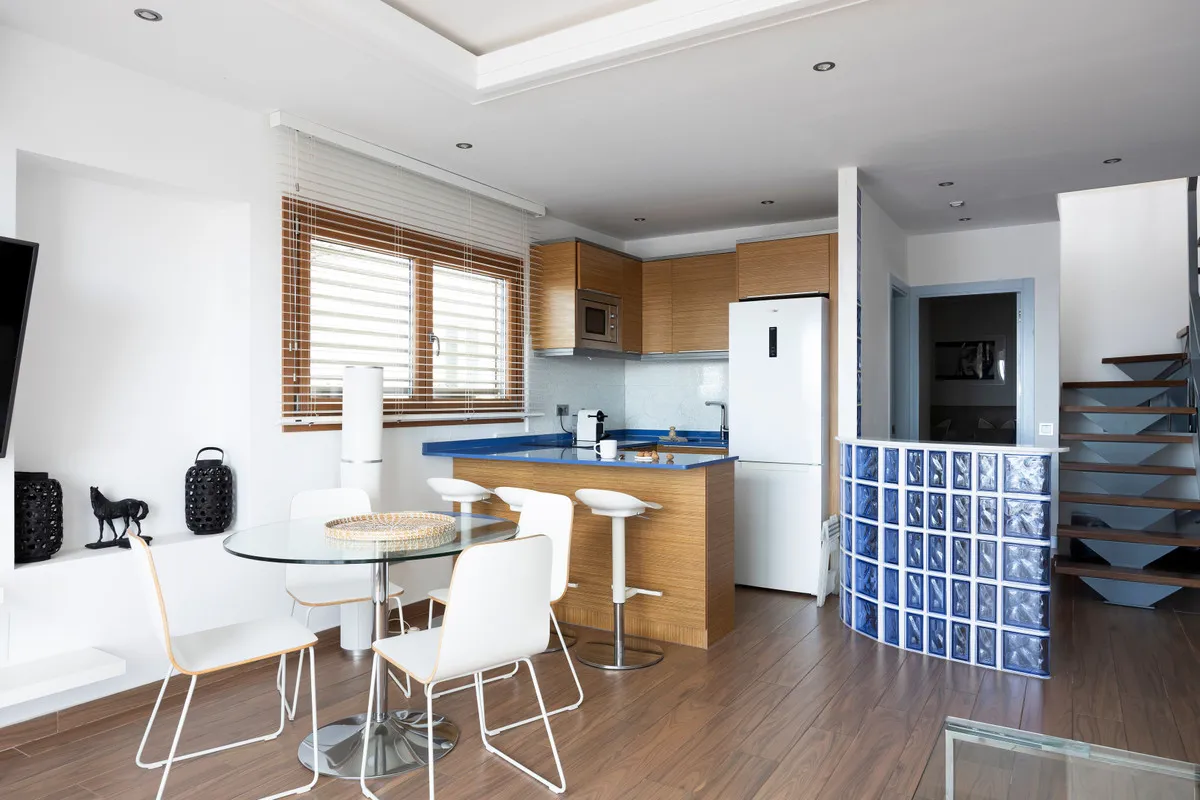 180dfdea-3890-4d1e-8c59-3a5ea3f3cd16