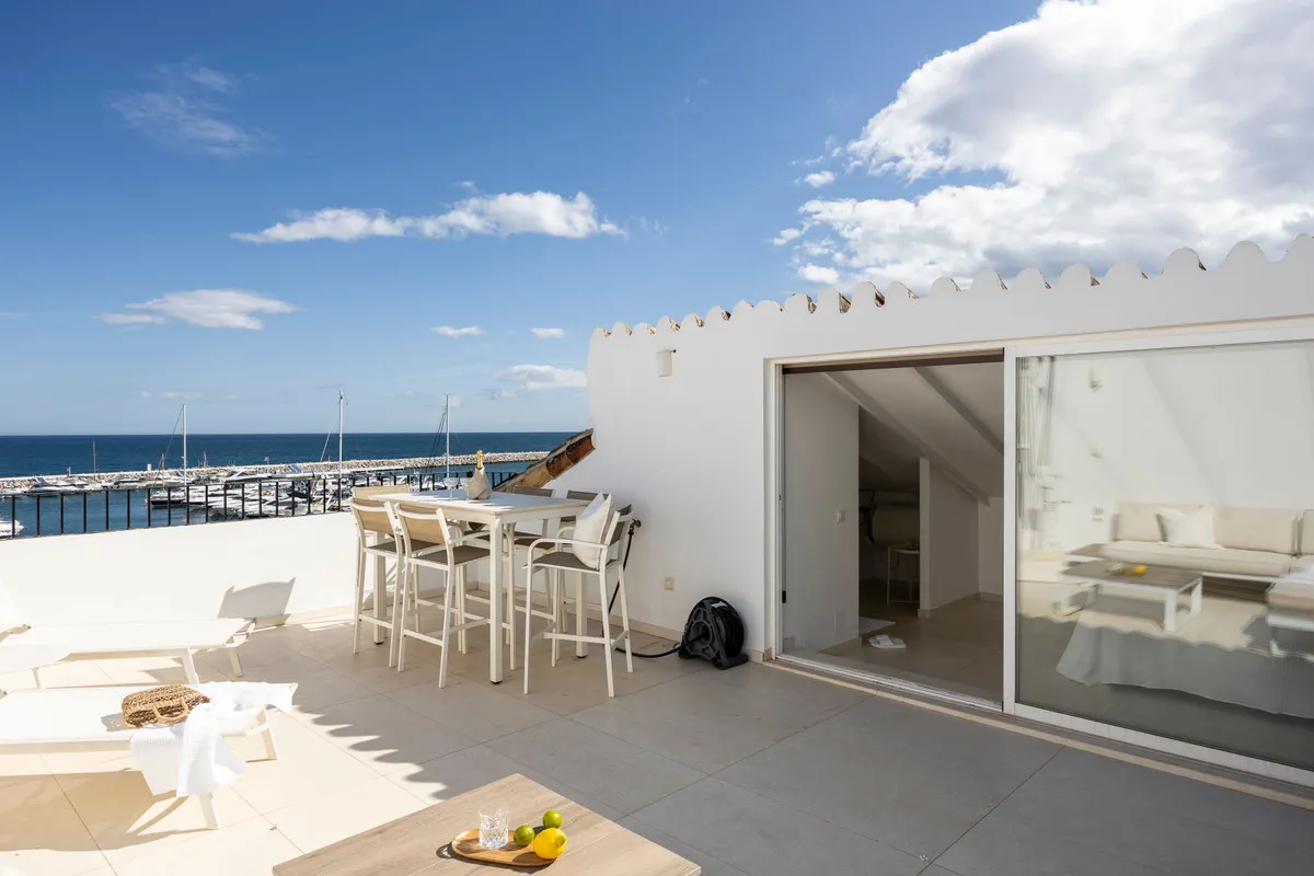 9db1fed0-7003-41a0-8c10-69fa01590478